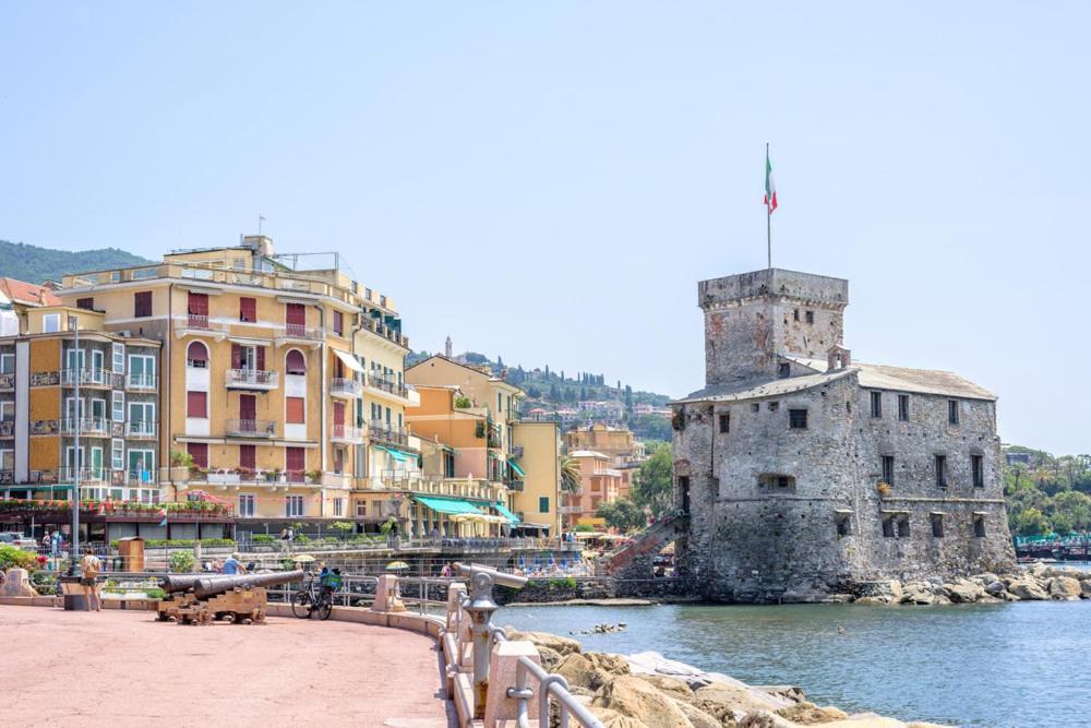 Casa Nandina In Centro Apartman Rapallo Kültér fotó